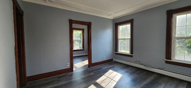 Foto del edificio - 60 Murray Ave