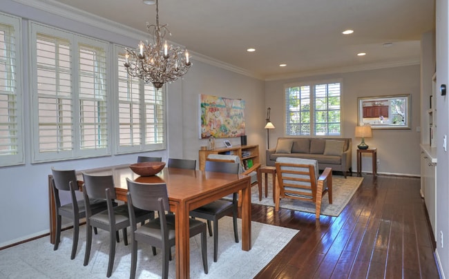 Dining room - 120 Via Lee