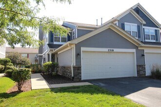 Building Photo - 2518 Golf Ridge Cir