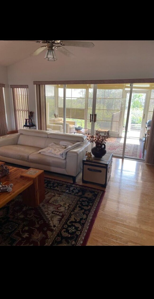 Foto del edificio - 7639 Wells Ct