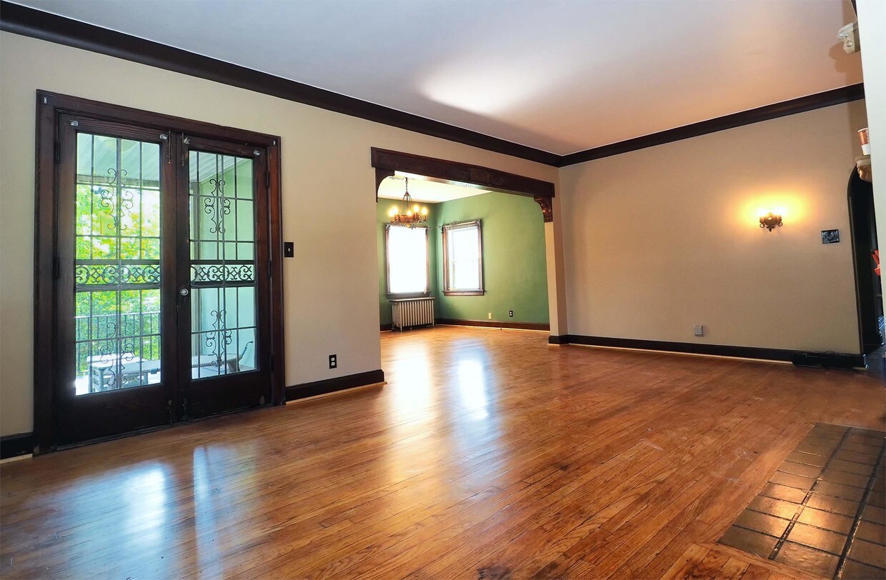 Foto principal - 3505 Ravenwood Ave