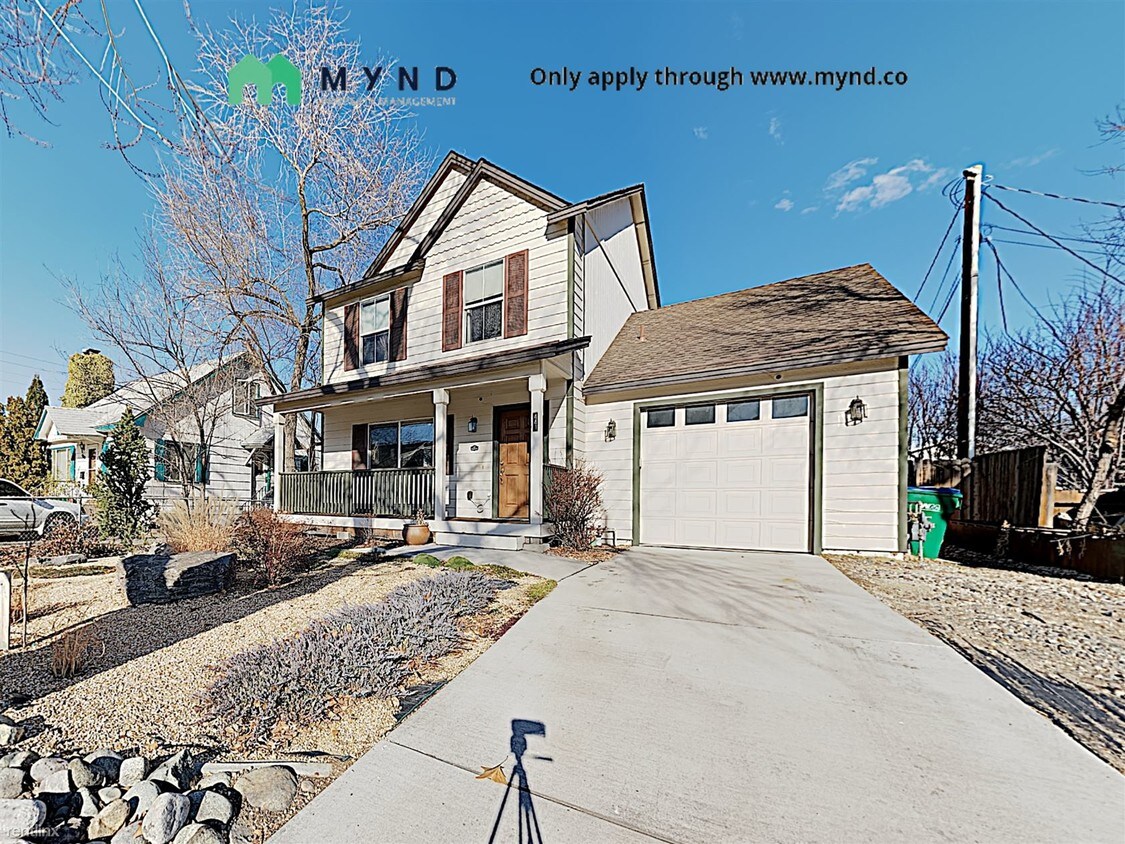 3 br, 2.5 bath House 441 Mount Rose St House for Rent in Reno, NV