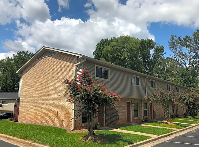 Building Photo - Spacious, affordable two bedroom townhouse...