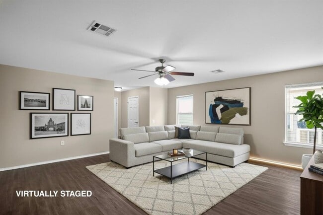 Foto del edificio - 1516 Anise Dr