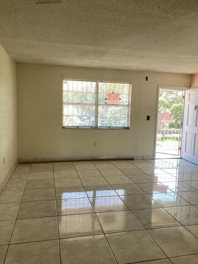 301 NW 177th St Unit 245, Miami, FL 33169 Condo for Rent in Miami, FL