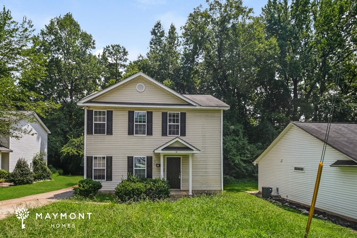 Building Photo - Inviting 3 Bedroom Home in Charlotte
