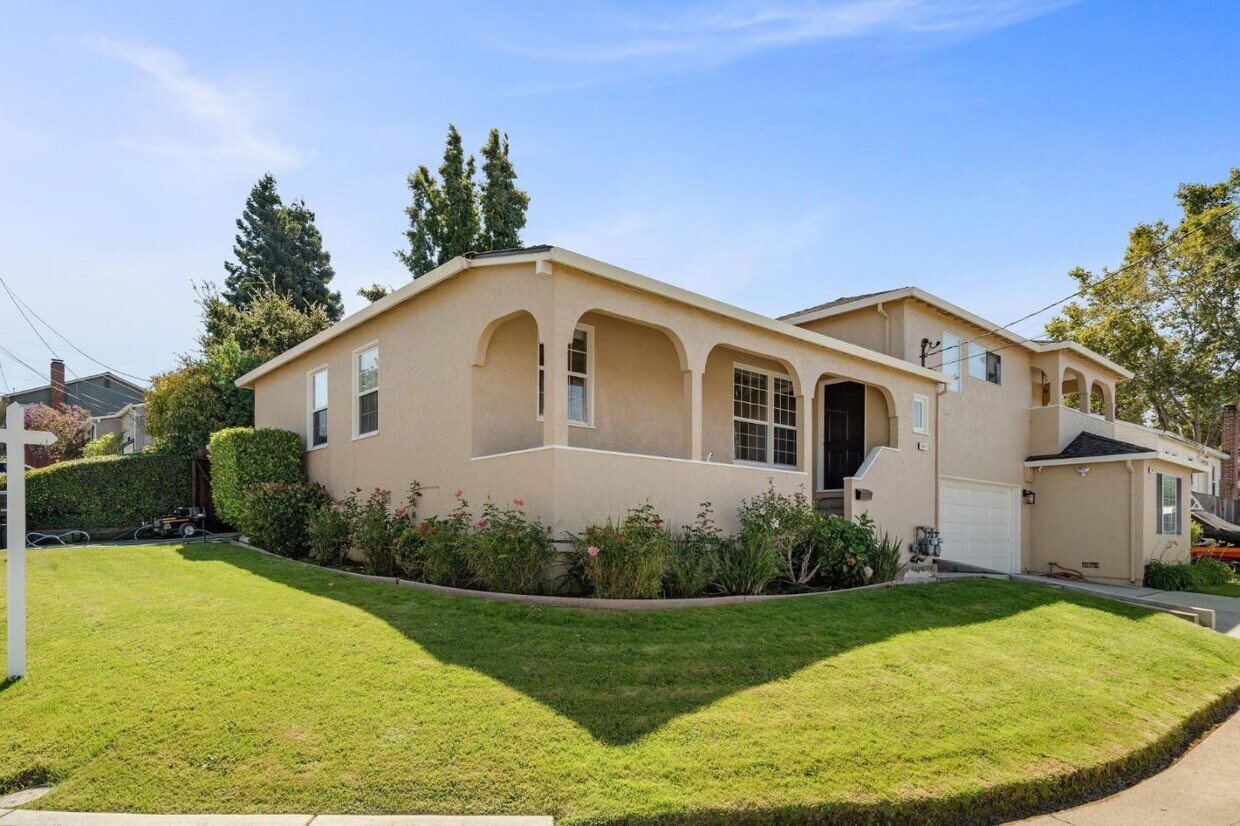 Foto principal - 101 Darcy Ave