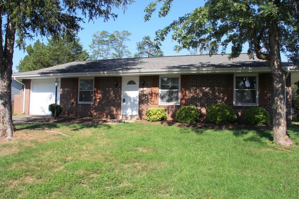 Primary Photo - 1103 N. Amelia Street