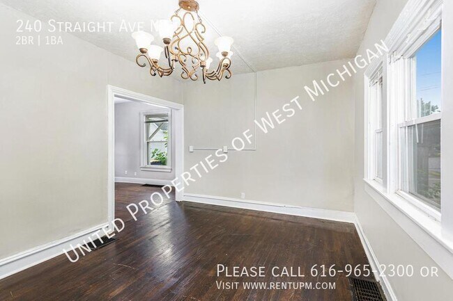 Foto del edificio - Available Now | 2 Bedroom 1 Bathroom Lower...