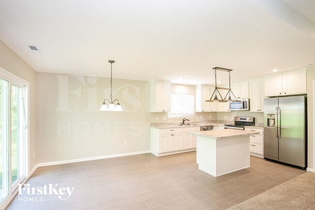 Foto del edificio - 663 Van Buren St