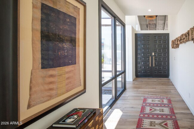Foto del edificio - 4440 E Camelback Rd