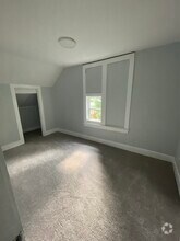 Building Photo - 519 S New York Ave