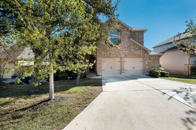 Building Photo - 4bed/3bath in Front Gate