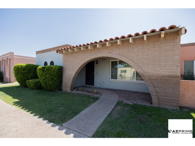 Foto del edificio - Don't miss this well-maintained 3/2 townho...