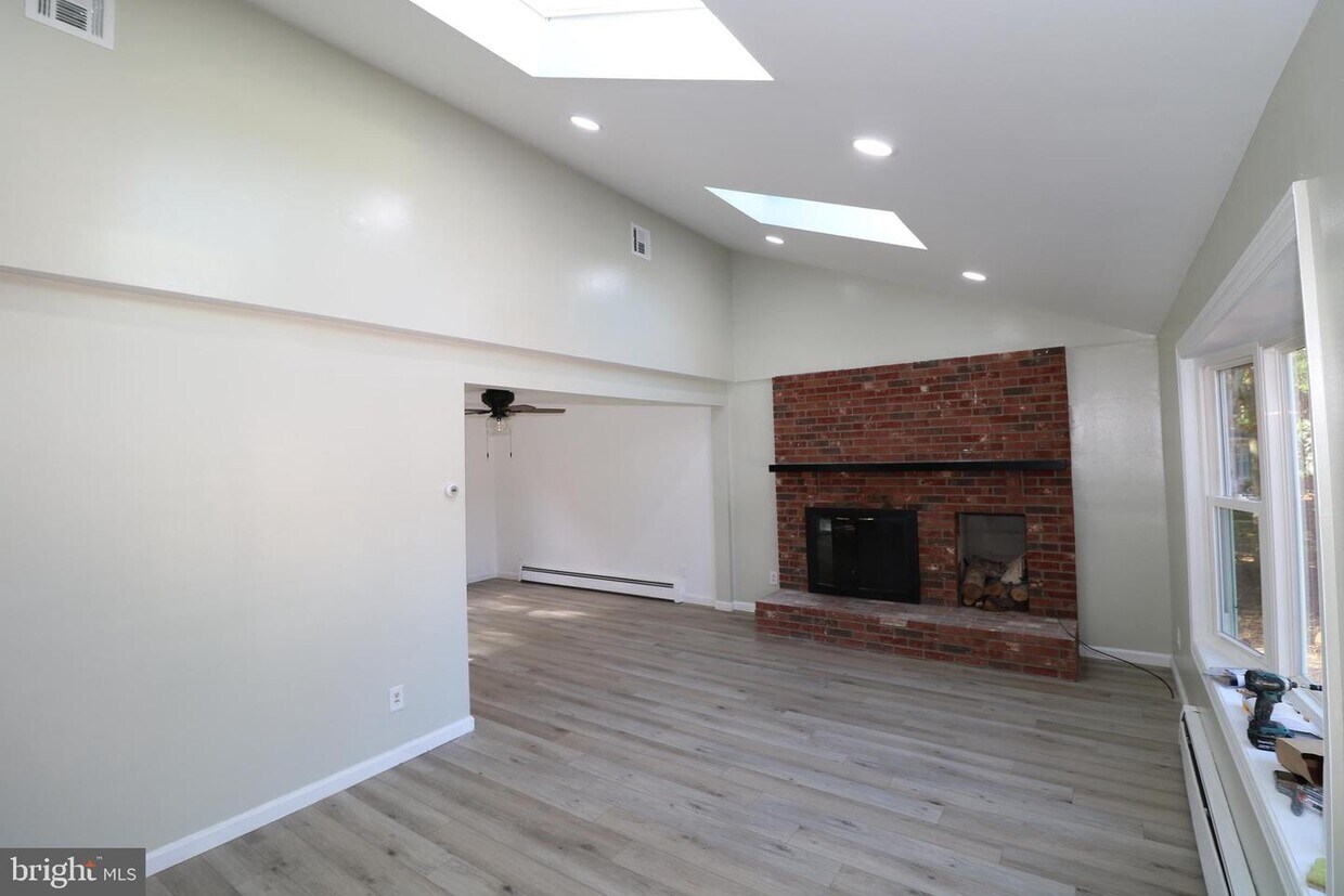 800 Wintergreen Ct, Absecon, NJ 08205 House Rental in Absecon, NJ