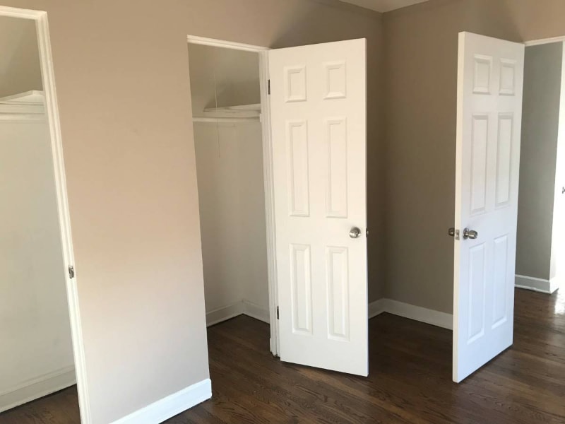 Photo - 7363 N Sheridan Rd (Chicago, IL)