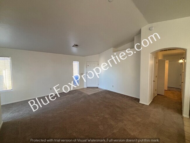 Foto del edificio - 6334 S Acacia Desert Ave