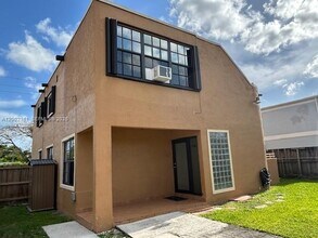 Building Photo - 3796 SW 88th Ct