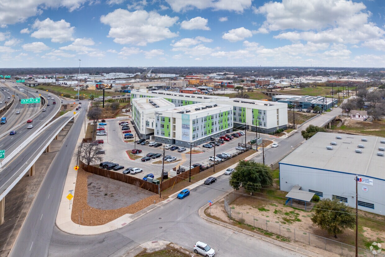 Foto del edificio - Aspire at Tampico