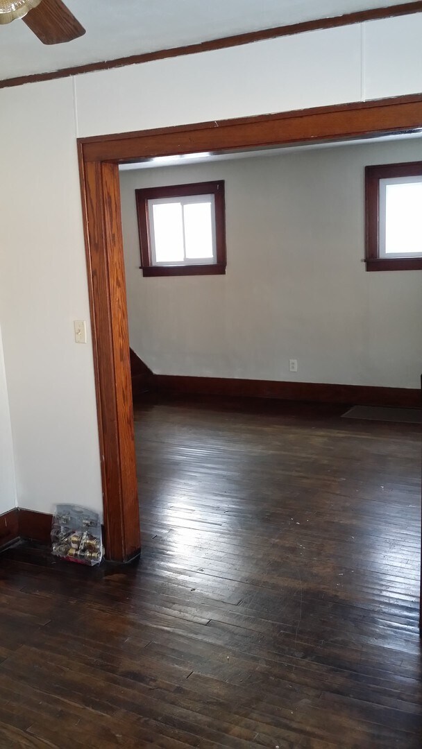 Building Photo - 2BDRM HOUSE FOR RENT.