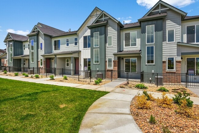 Photo - 6817 Huddersfield Pl Townhome
