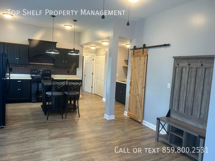 Primary Photo - Cute One Bed in Lancaster!