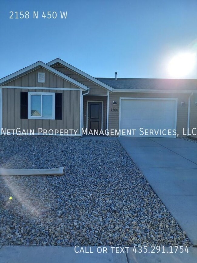 Building Photo - 2158 N 450 W