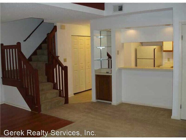 Building Photo - 863 Rivanna River Reach