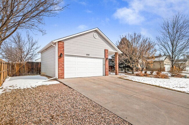 Foto del edificio - 3 Bedroom Ranch in Windsor