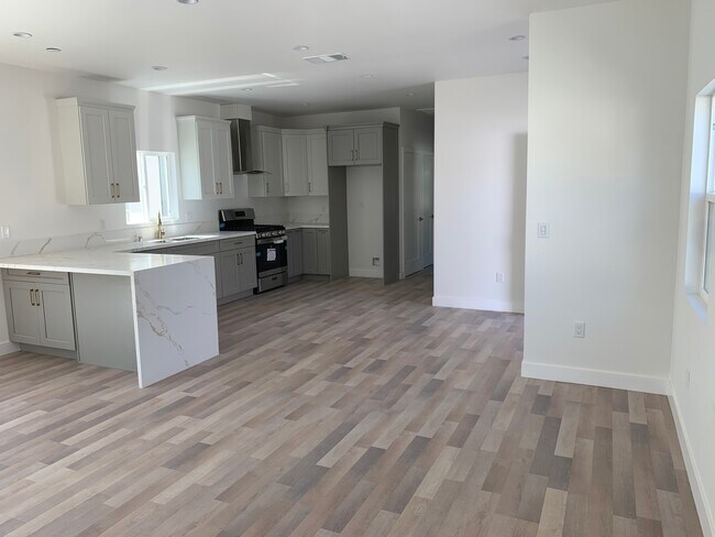 Building Photo - 19507 Enadia Way