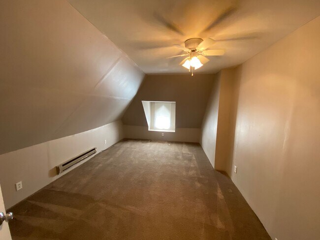 Foto del edificio - Hunter Ave 1438-1440 MLR