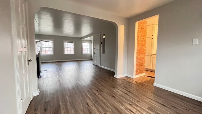 Dining room - 3397 Westbury Rd