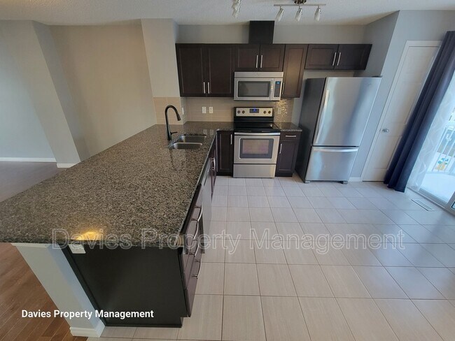 Photo du bâtiment - 9151 Shaw Way SW