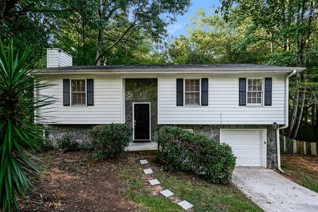 Building Photo - 1589 Cherry Hill Ln SW