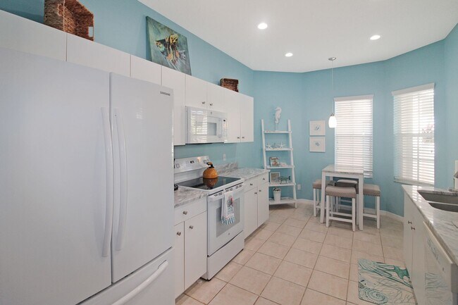 Foto del edificio - 1230 Berkshire Cir