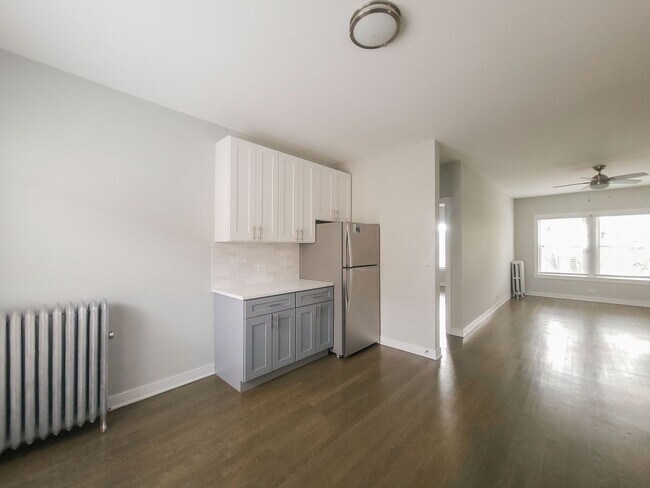 Foto del edificio - 5137 N Wolcott Ave