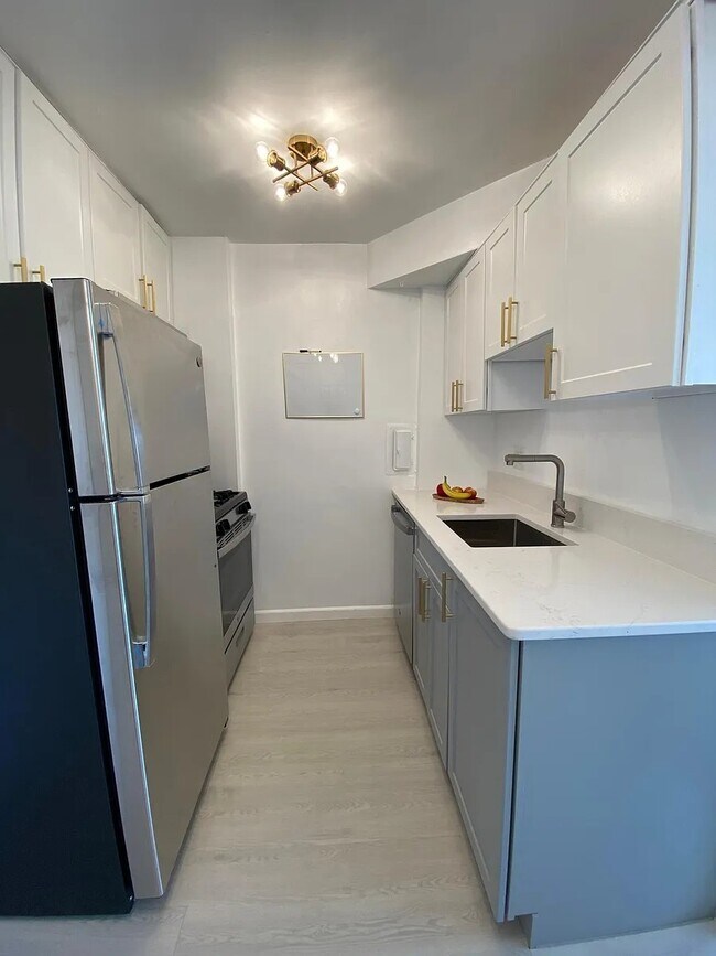 Foto del edificio - 922 24th St NW