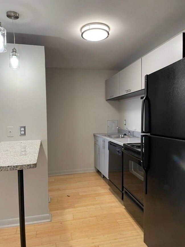 Interior Photo - Walnut Manor Apartments