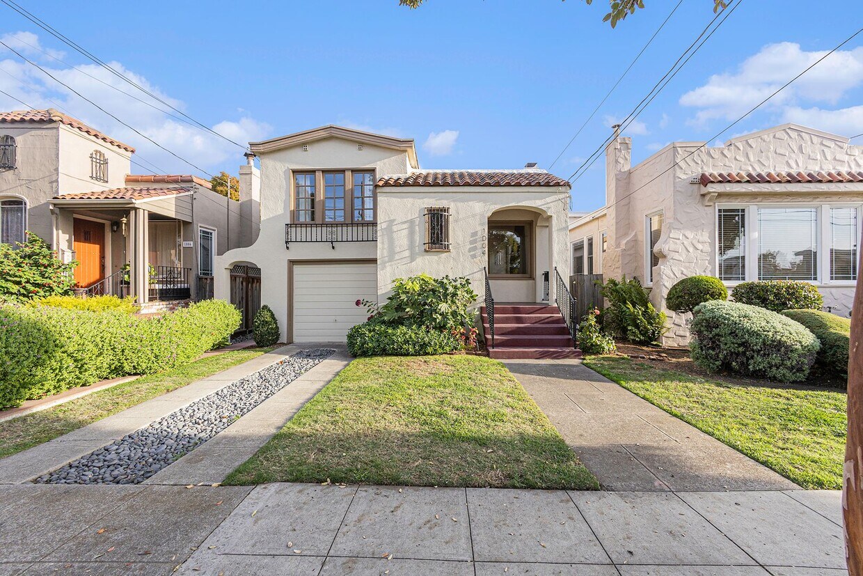 1004 Mound St 3 Beds 1.5 Baths Singl... House Rental in Alameda