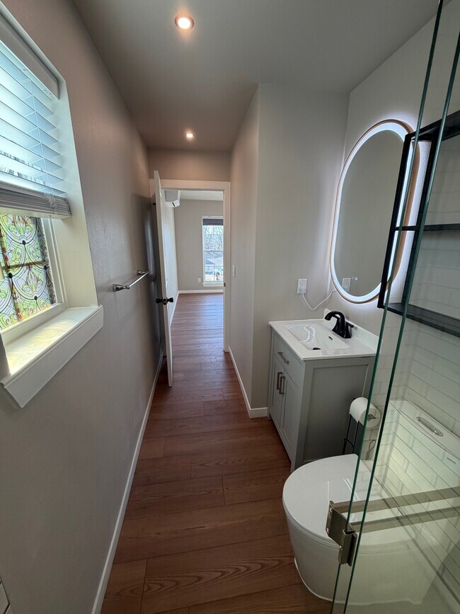 Foto del edificio - 833 W Stone St