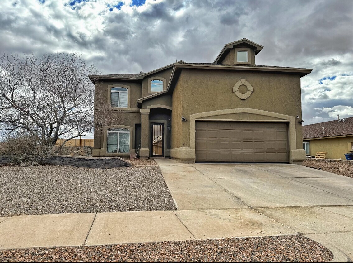 Primary Photo - 12808 Luis Cortinas Ln