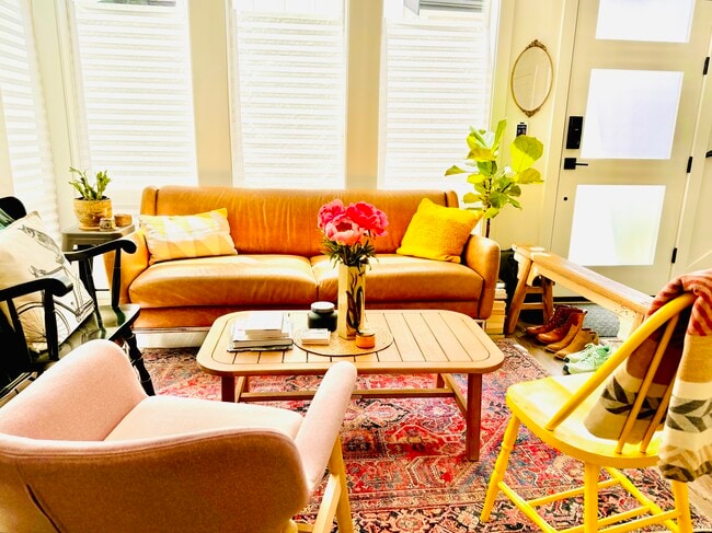 Living room - 4127 40th Ave SW Townhome