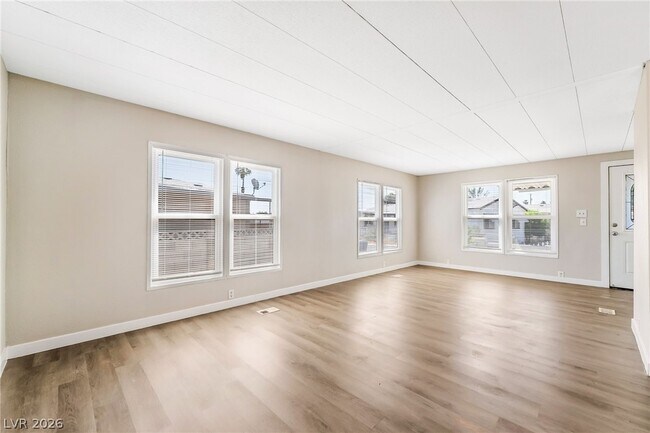 Building Photo - 2847 Mammoth Ct