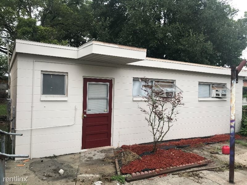 Primary Photo - 1 br, 1 bath Apartment - 1816 E 18TH AVE N