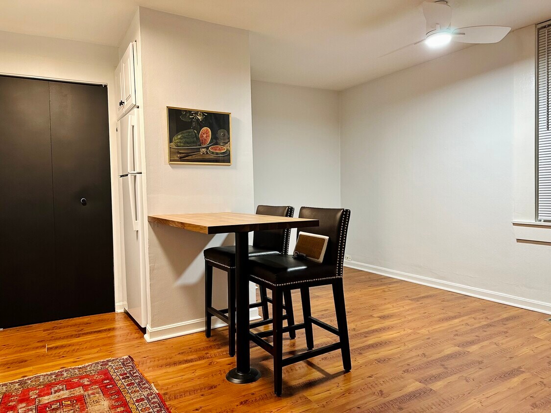 Foto principal - 982 Hatch St