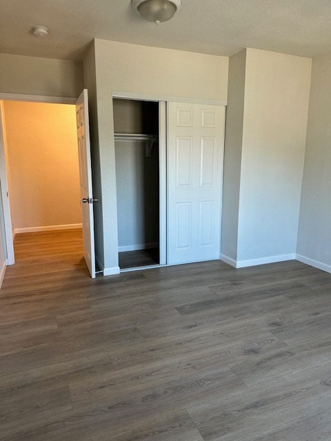 Building Photo - 8861 Live Oak Ave