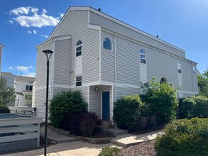 Building Photo - 11117 E Alameda Ave