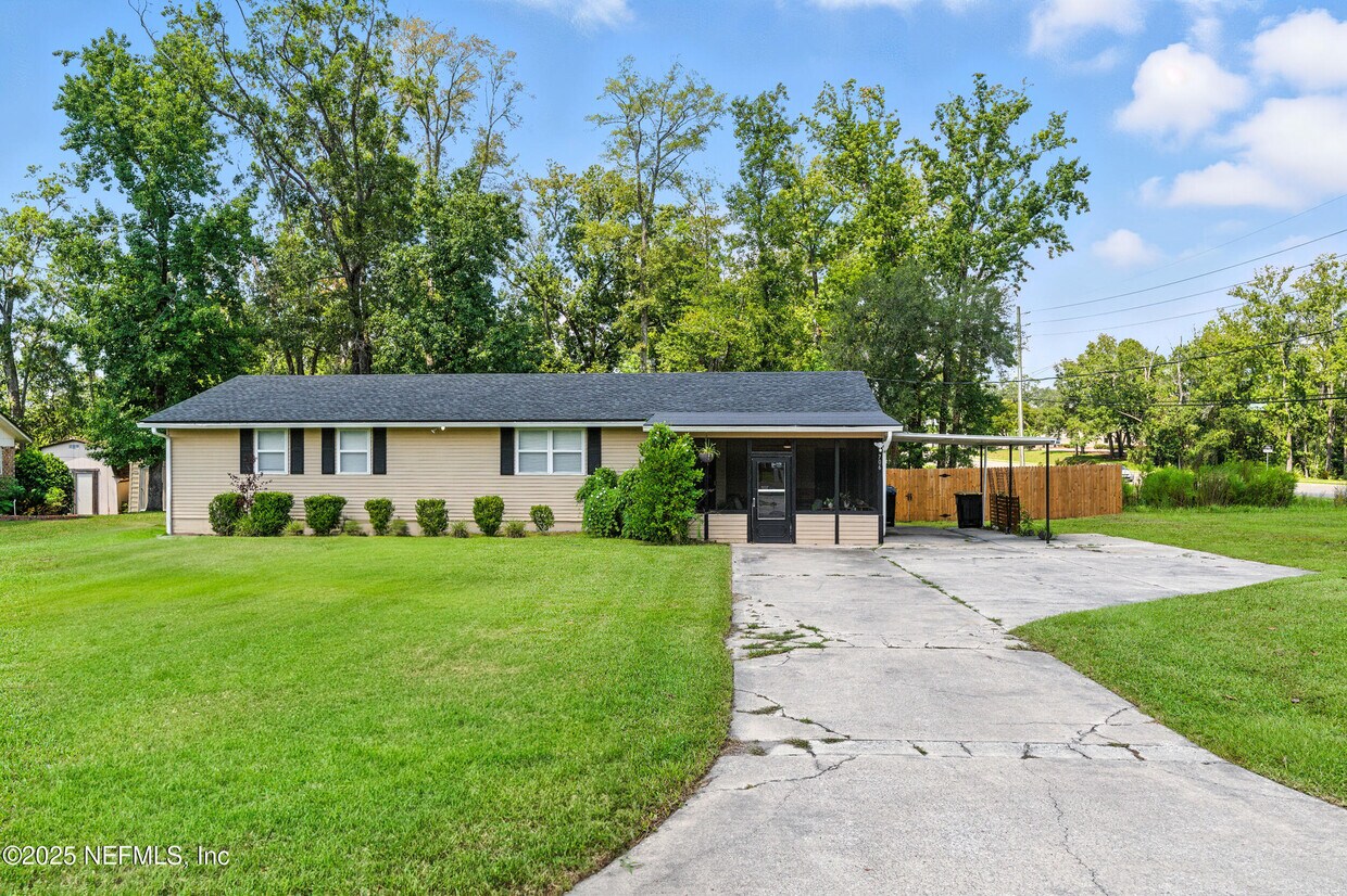 Primary Photo - 706 Estates Cove Rd