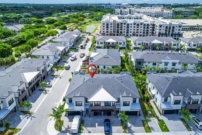 Foto del edificio - 8342 NW 7th Pl