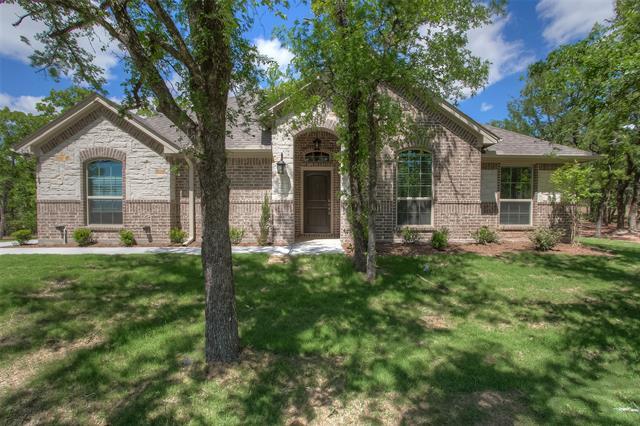 Primary Photo - 139 Post Oak Wy